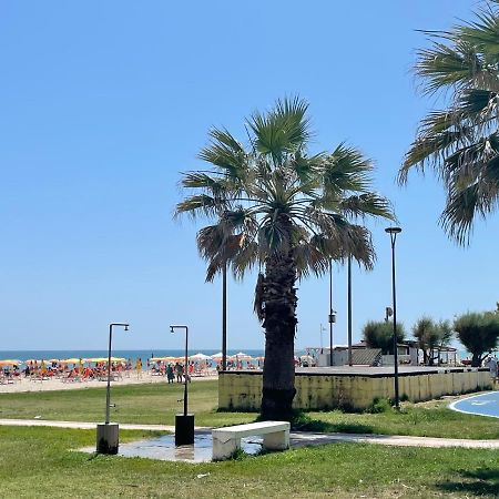 Punto Di Osservazione Lido di Fermo Kültér fotó