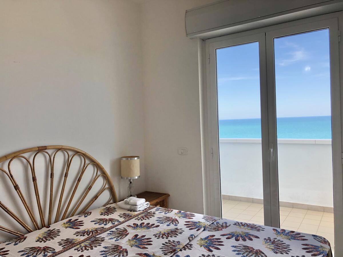 Punto Di Osservazione Lido di Fermo Kültér fotó
